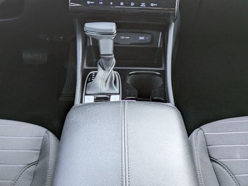 Used 2024 Hyundai Santa Cruz SEL image 19