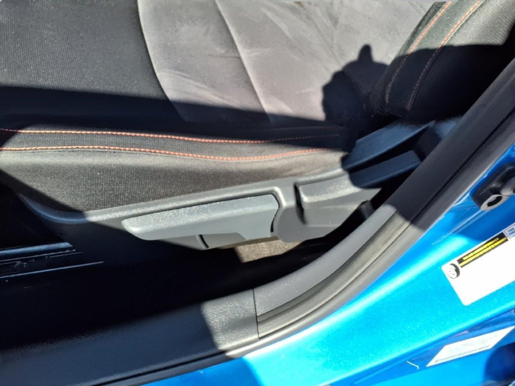 Used 2025 Nissan Sentra SR FWD image 21