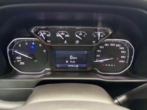 Used 2021 GMC Sierra 1500 Elevation image 13