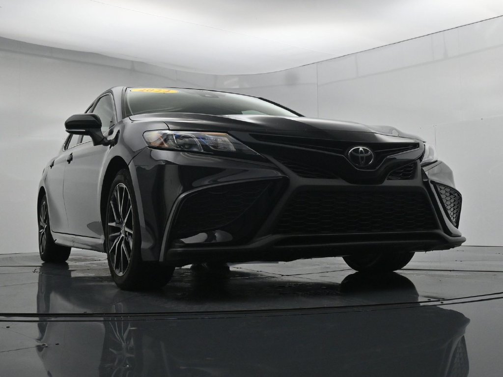 Used 2024 Toyota Camry SE FWD image 36