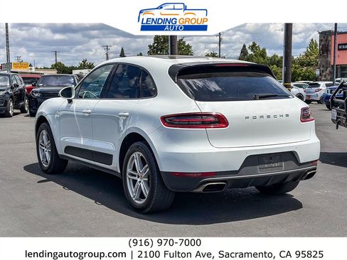 Used 2018 Porsche Macan Sport Edition AWD/4WD image 2