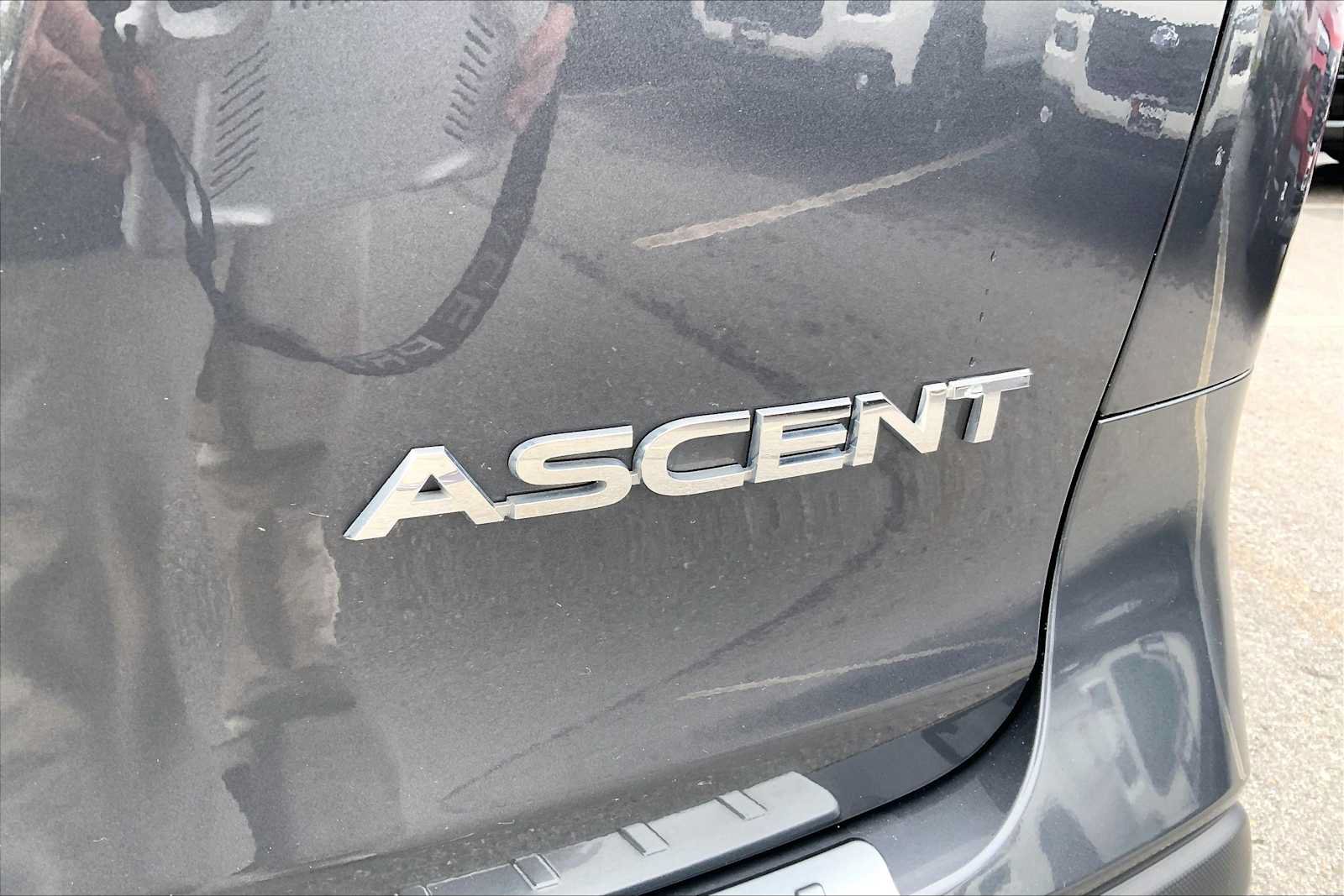 Used 2023 Subaru Ascent 8-Passenger AWD/4WD image 10