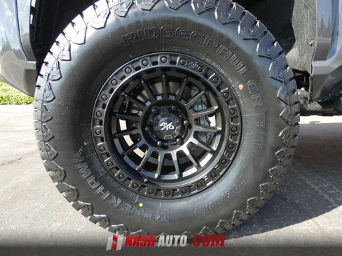 Used 2026 Toyota Tacoma SR5 AWD/4WD image 19