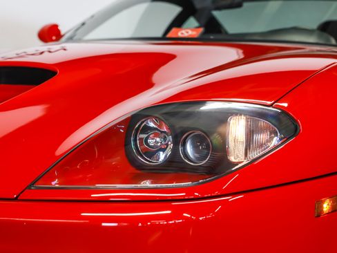 Used 2000 Ferrari 550 Maranello Coupe RWD image 27