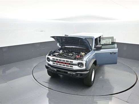 New 2025 Ford Bronco Heritage Edition image 33