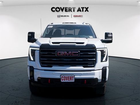 Used 2025 GMC Sierra 2500 AT4 w/ AT4 Premium Plus Package image 2