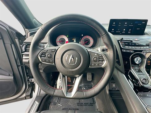 Used 2025 Acura RDX A-Spec image 11