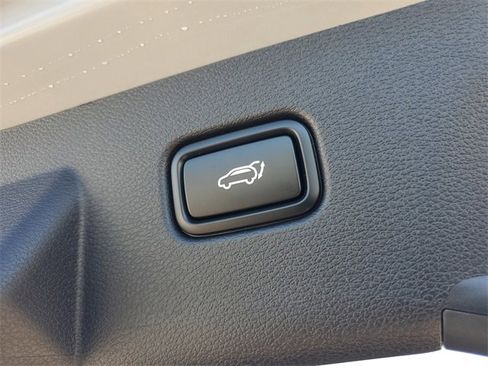 New 2026 Kia Sportage EX w/ EX Panorama Roof Package image 15