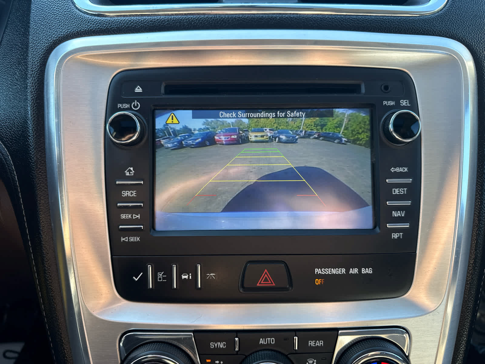 Used 2013 GMC Acadia SLT w/ Technology Package AWD/4WD image 25