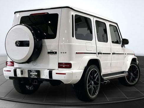 Used 2024 Mercedes-Benz G 63 AMG 4MATIC image 2