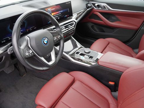 Certified 2023 BMW i4 eDrive35 RWD image 6