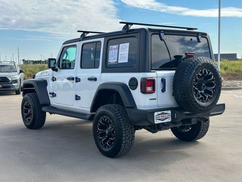 Used 2021 Jeep Wrangler Unlimited Sport AWD/4WD image 7