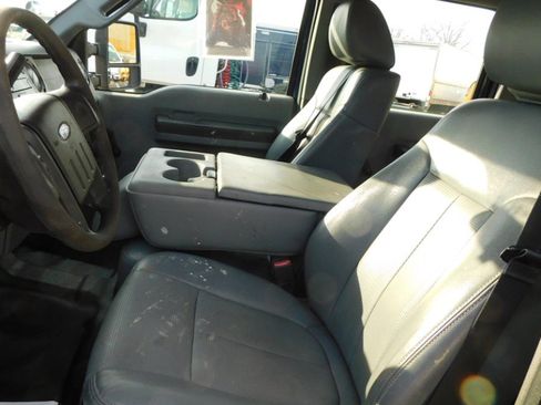 Used 2015 Ford F450 XL image 9