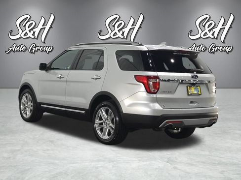 Used 2017 Ford Explorer Limited w/ Equipment Group 301A AWD/4WD image 22