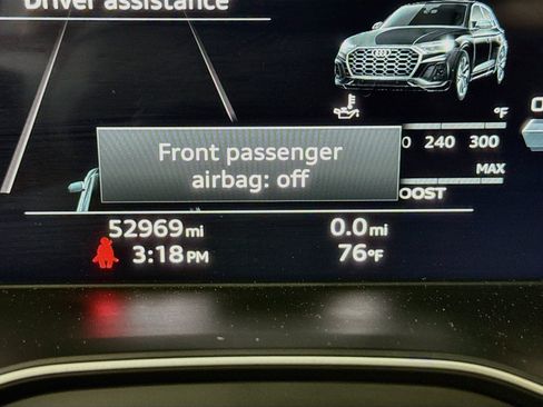 Used 2023 Audi SQ5 Premium Plus w/ Premium Plus Package AWD/4WD image 17