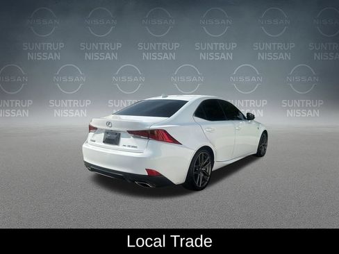 Used 2019 Lexus IS 300 F Sport AWD/4WD image 4