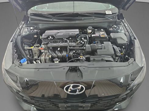 Used 2023 Hyundai Elantra SEL FWD image 36