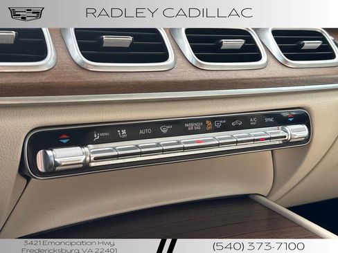 Used 2022 Mercedes-Benz GLS 450 4MATIC image 10