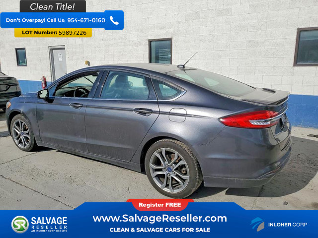 Used 2017 Ford Fusion SE w/ Equipment Group 201A FWD image 3