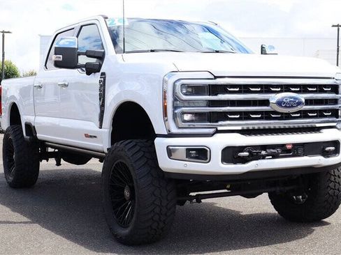 Used 2024 Ford F350 Platinum w/ Tremor Off-Road Package AWD/4WD image 8