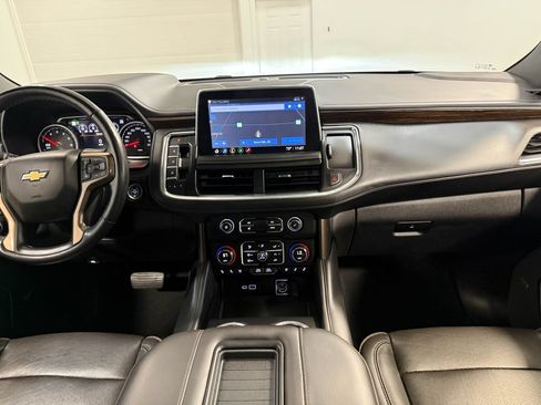 Used 2021 Chevrolet Tahoe High Country w/ Premium Package AWD/4WD image 17