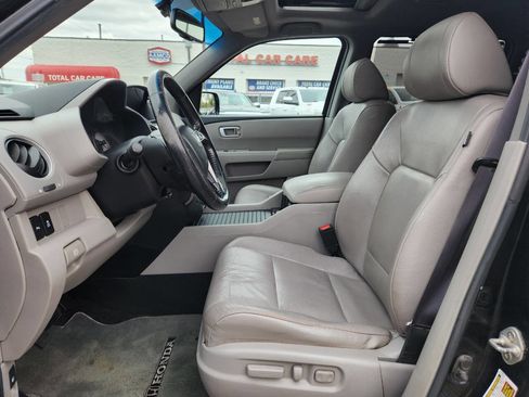 Used 2012 Honda Pilot Touring image 11