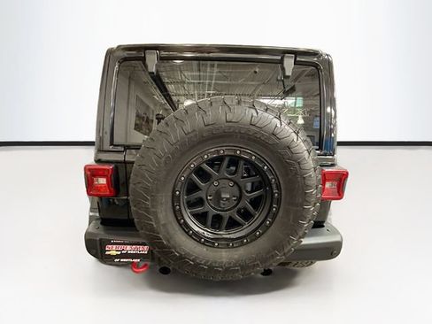 Used 2019 Jeep Wrangler Unlimited Rubicon AWD/4WD image 7