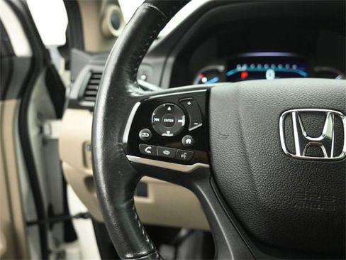 Used 2019 Honda Pilot Elite image 16