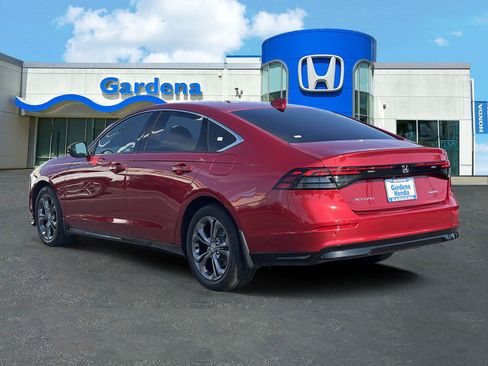 Certified 2026 Honda Accord EX-L image 4
