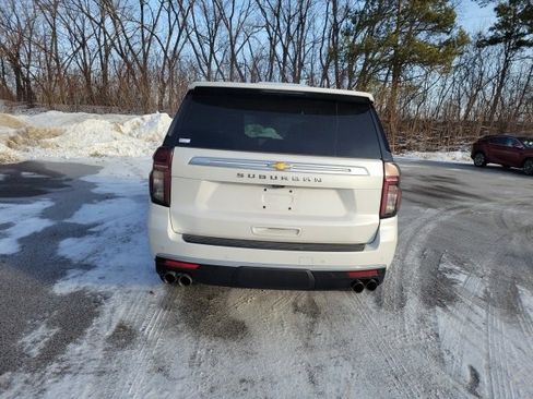 Used 2023 Chevrolet Suburban High Country image 40