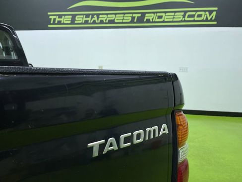 Used 2002 Toyota Tacoma 2WD Regular Cab image 14