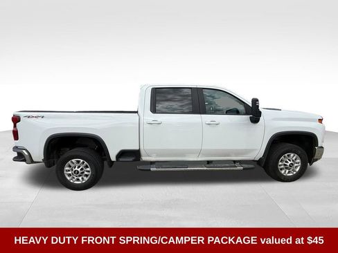 Used 2020 Chevrolet Silverado 2500 LT w/ Convenience Package AWD/4WD image 7