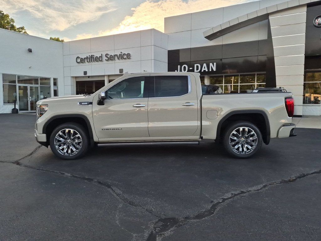 New 2026 GMC Sierra 1500 Denali AWD/4WD image 13