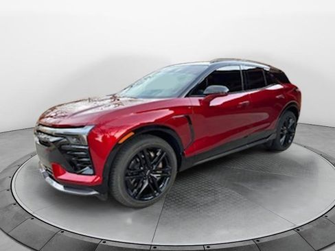 Used 2025 Chevrolet Blazer EV SS image 2