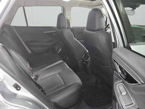 Used 2021 Subaru Outback Limited XT w/ Popular Package #2 AWD/4WD image 13