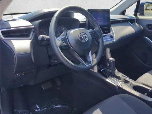 Used 2024 Toyota Corolla Cross LE AWD/4WD image 9