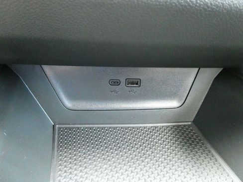New 2027 Chevrolet Equinox RS w/ Safety and Technology Package AWD/4WD image 28