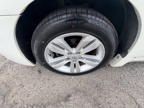 Used 2011 Nissan Altima 2.5 S w/ 2.5S Premium Pkg FWD image 57