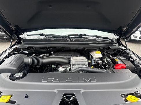New 2027 RAM 1500 Laramie w/ Night Edition AWD/4WD image 31