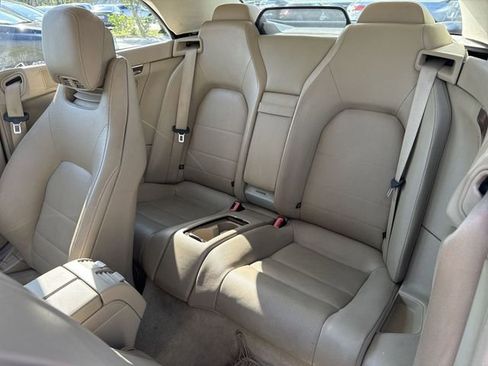 Used 2011 Mercedes-Benz E 350 Cabriolet image 22