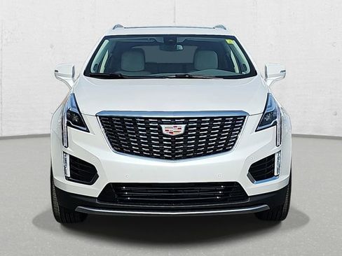 Used 2025 Cadillac XT5 Premium Luxury w/ LPO, Floor Liner Package AWD/4WD image 2