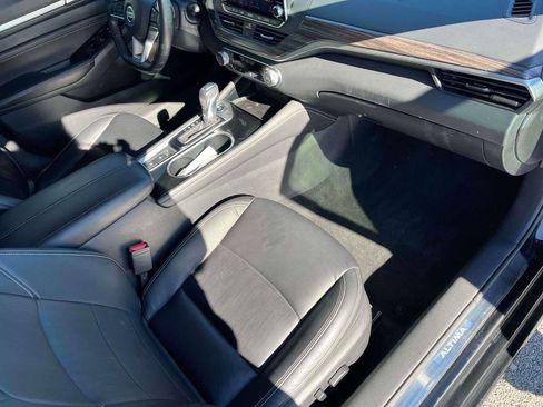 Used 2021 Nissan Altima 2.5 SL image 10