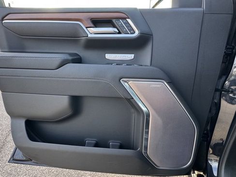 Used 2022 GMC Sierra 1500 Denali image 24