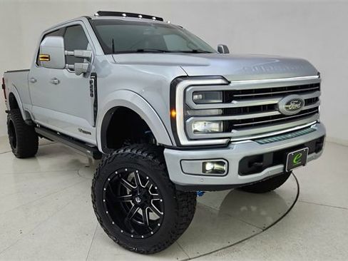Used 2024 Ford F250 Limited w/ FX4 Off-Road Package image 94