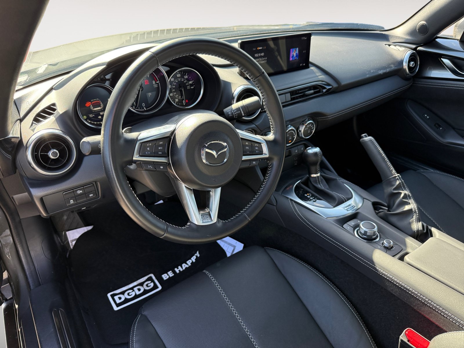 Used 2024 MAZDA MX-5 Miata Grand Touring RWD image 15