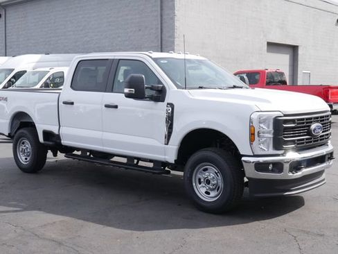 New 2026 Ford F250 XL w/ XL Driver Assist Package AWD/4WD image 5
