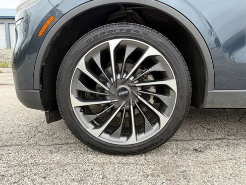 Used 2023 Lincoln Aviator Reserve w/ Equipment Group 201A AWD/4WD image 2