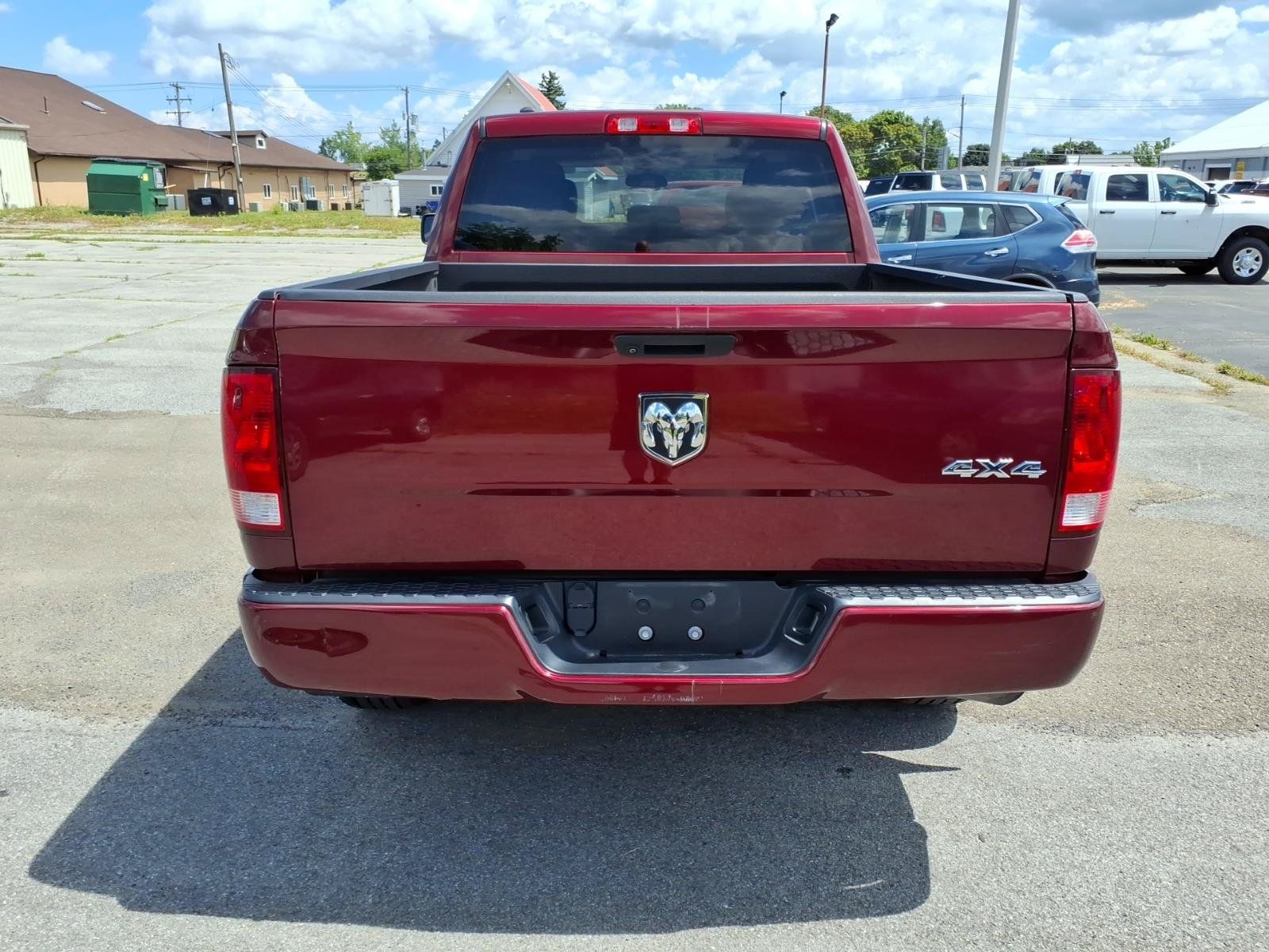 Used 2019 RAM 1500 Express w/ Express Value Package AWD/4WD image 6