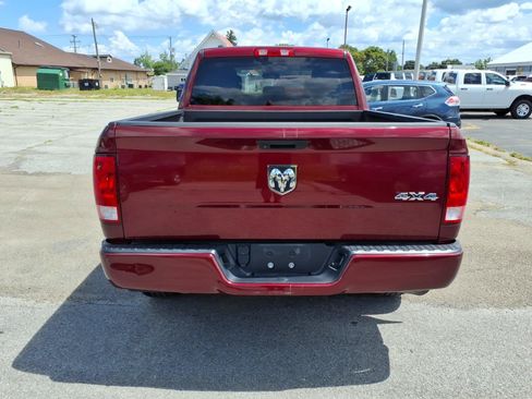 Used 2019 RAM 1500 Express w/ Express Value Package AWD/4WD image 6