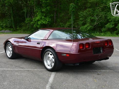 Used 1993 Chevrolet Corvette Coupe image 28